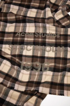Karierter Wollschal Mit Logo-Print