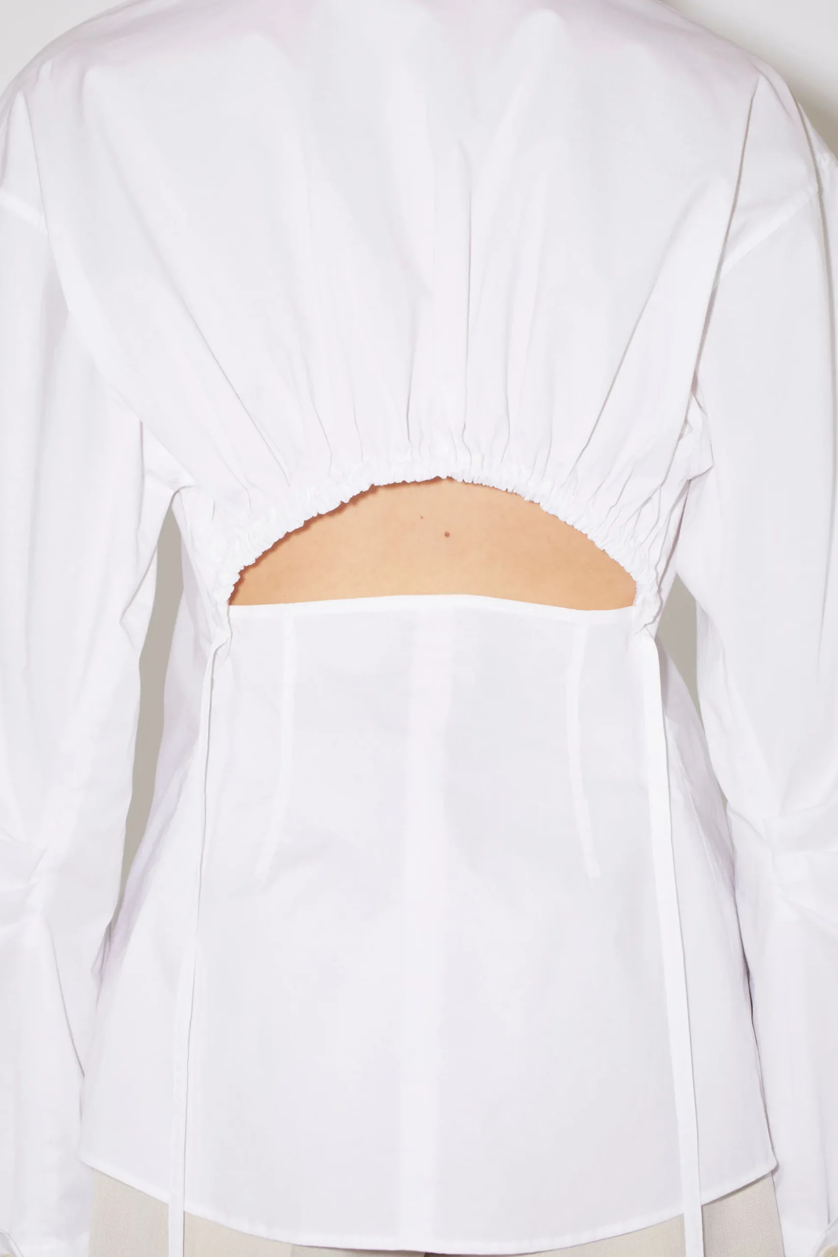 Langarmshirt Mit Ausschnitt
