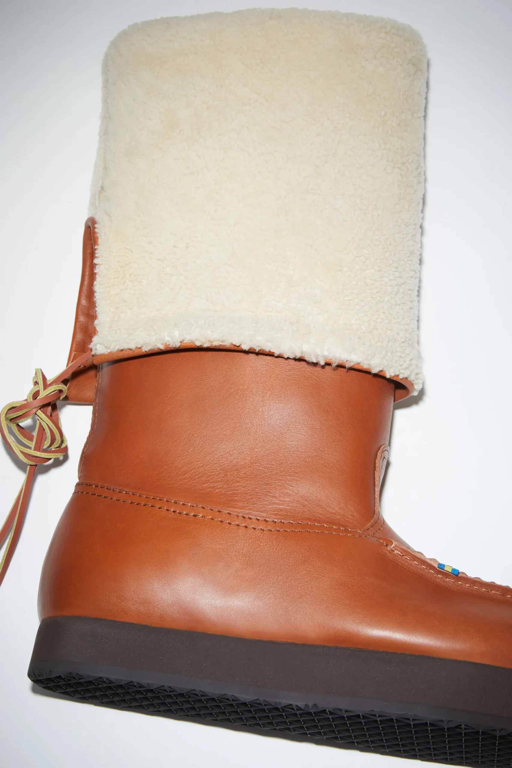 Lederschuhe Mit Wendbarem Shearling