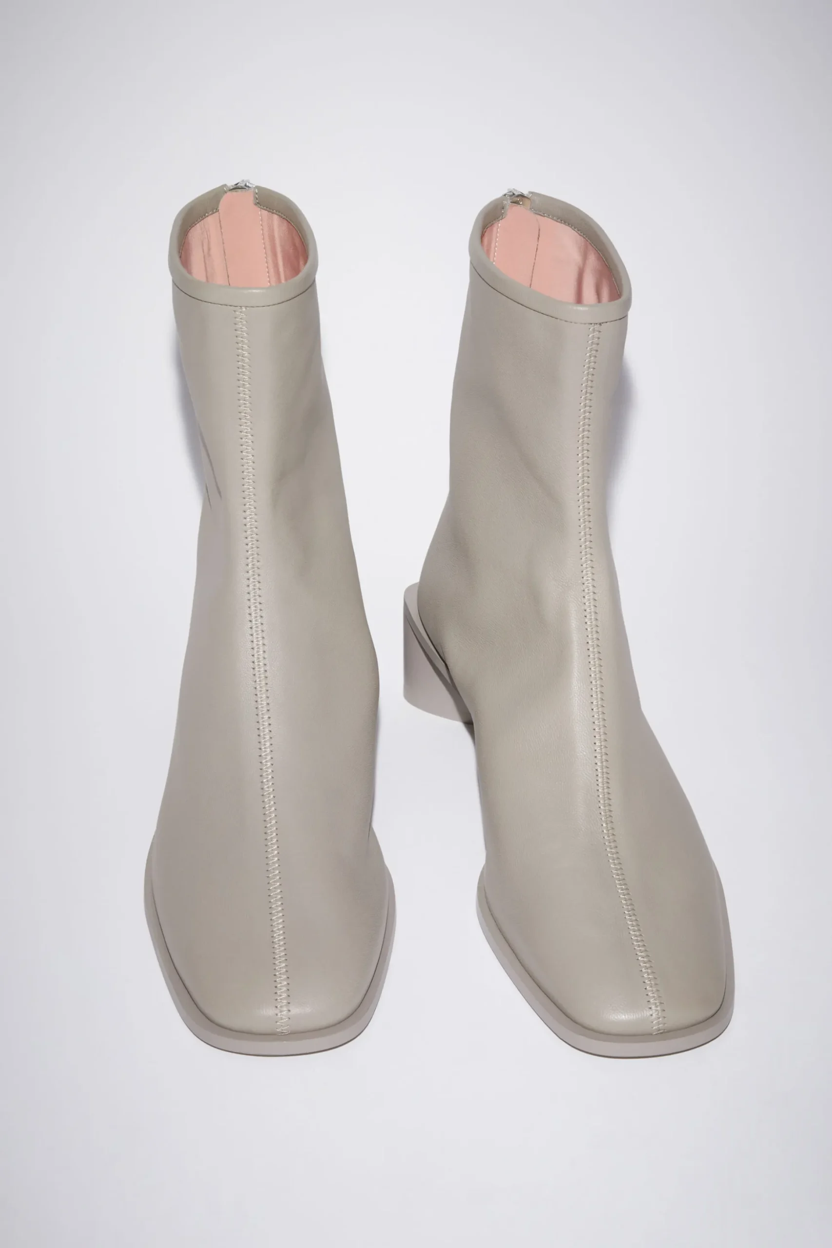 Lederstiefel Mit Logo