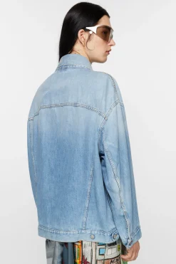 Lockere Denimjacke