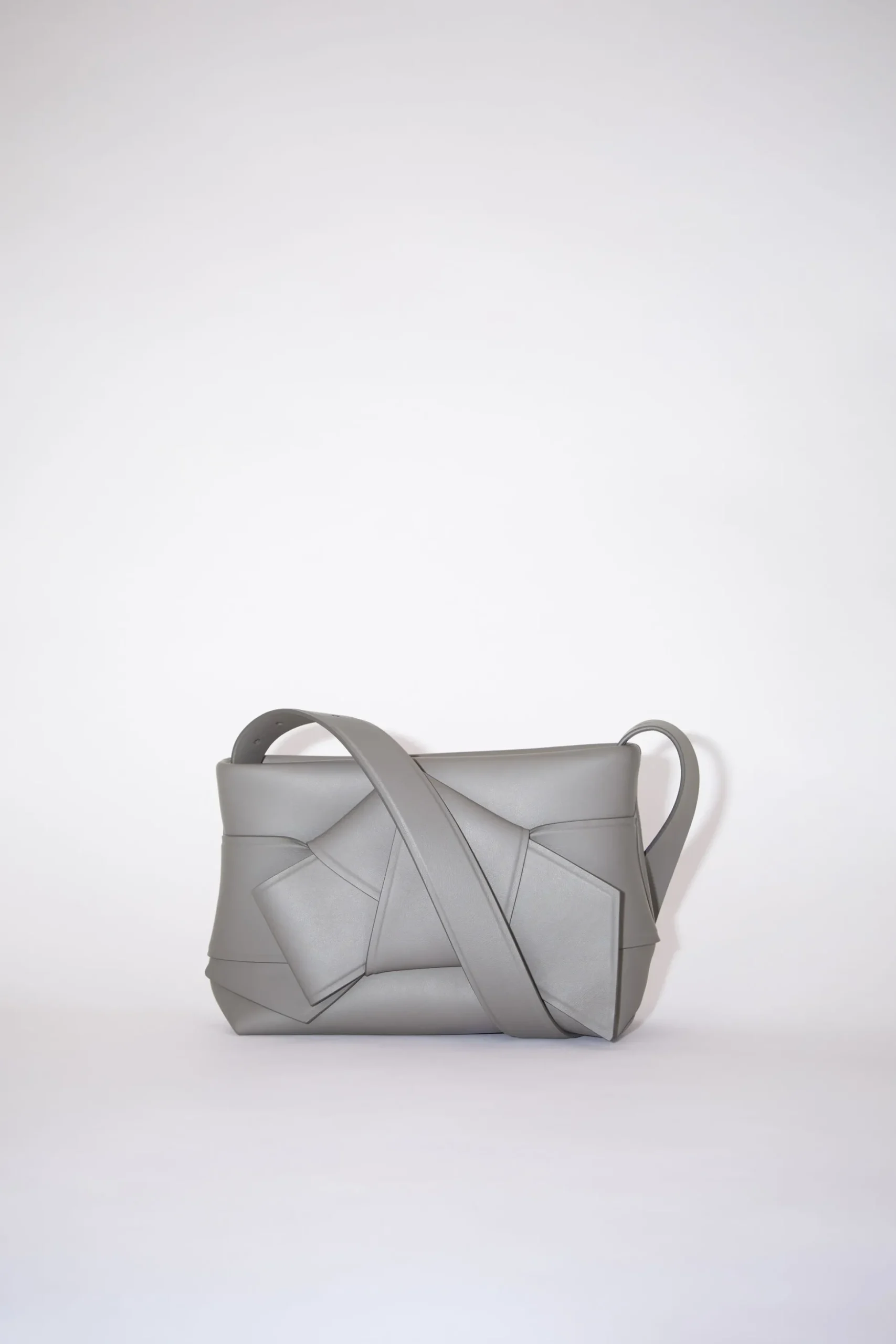 Musubi Schultertasche