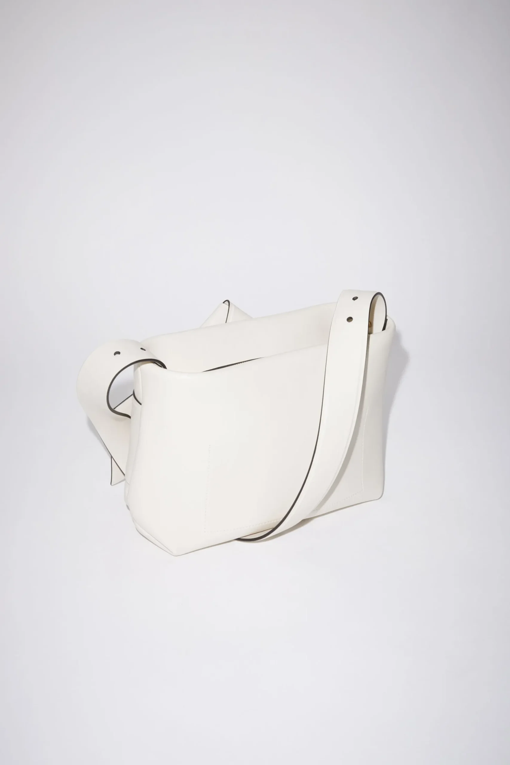 Musubi Schultertasche