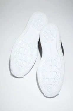 Niedrige Sneakers