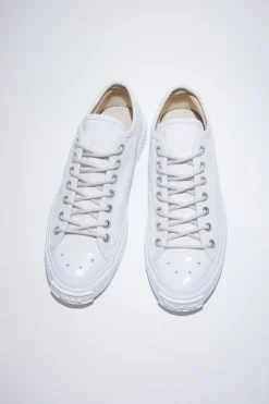 Niedrige Sneakers