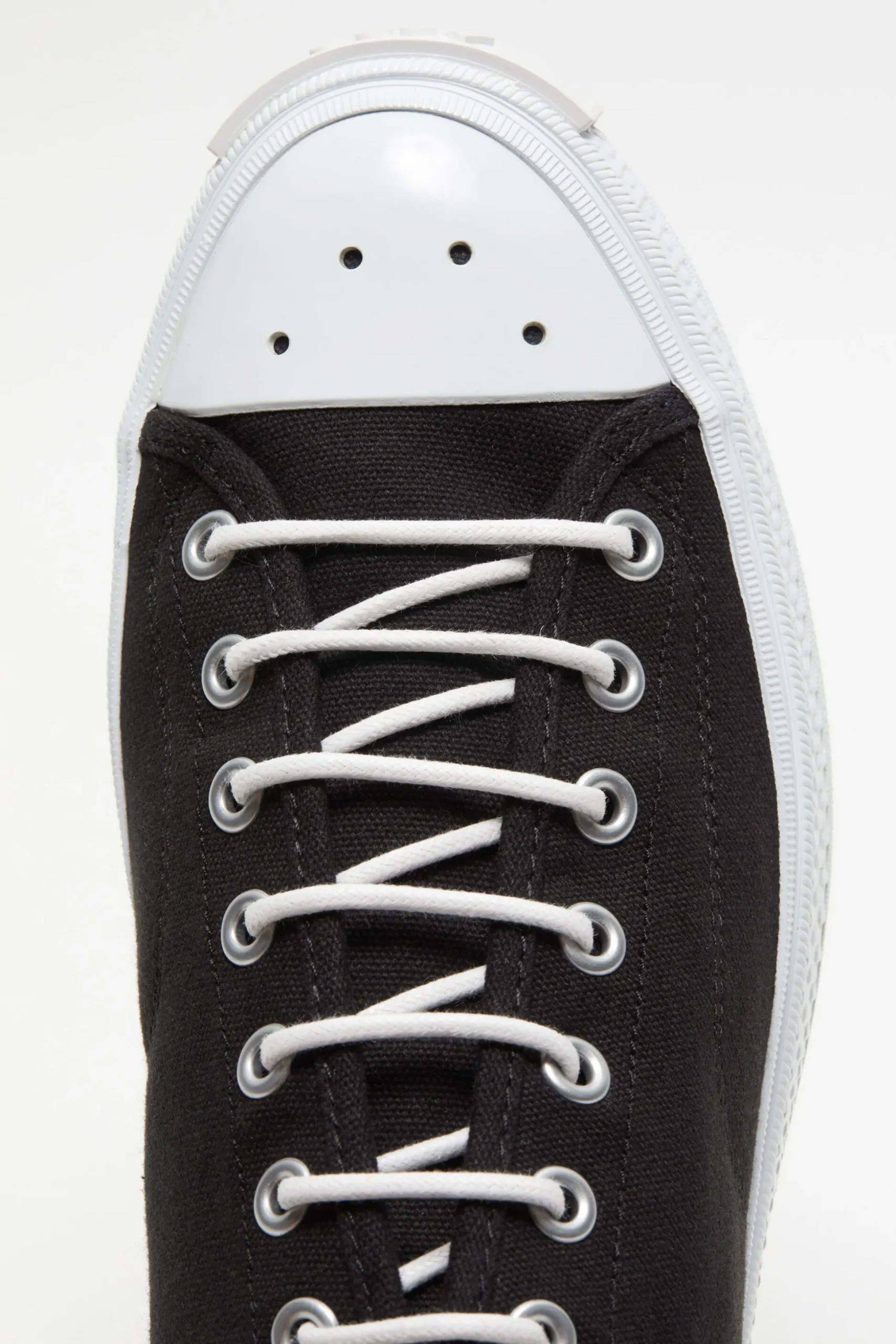 Niedrige Sneakers