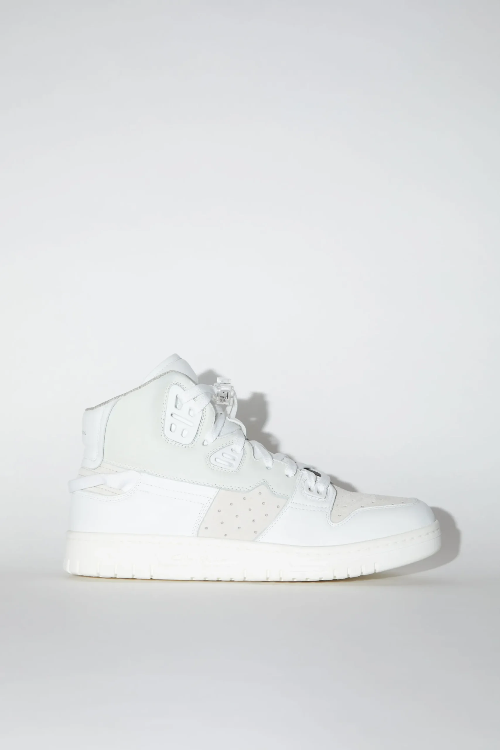Niedrige Sneakers