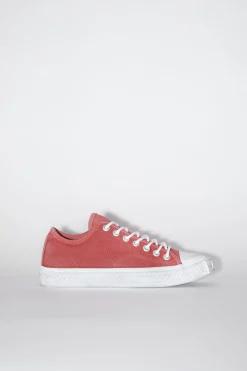 Niedrige Sneakers