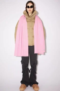 Oversized-Schal Aus Leichter Wolle