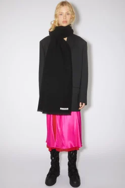 Oversized-Schal Aus Leichter Wolle