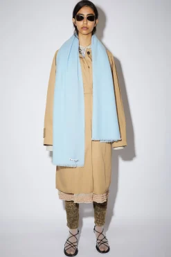 Oversized-Schal Aus Leichter Wolle