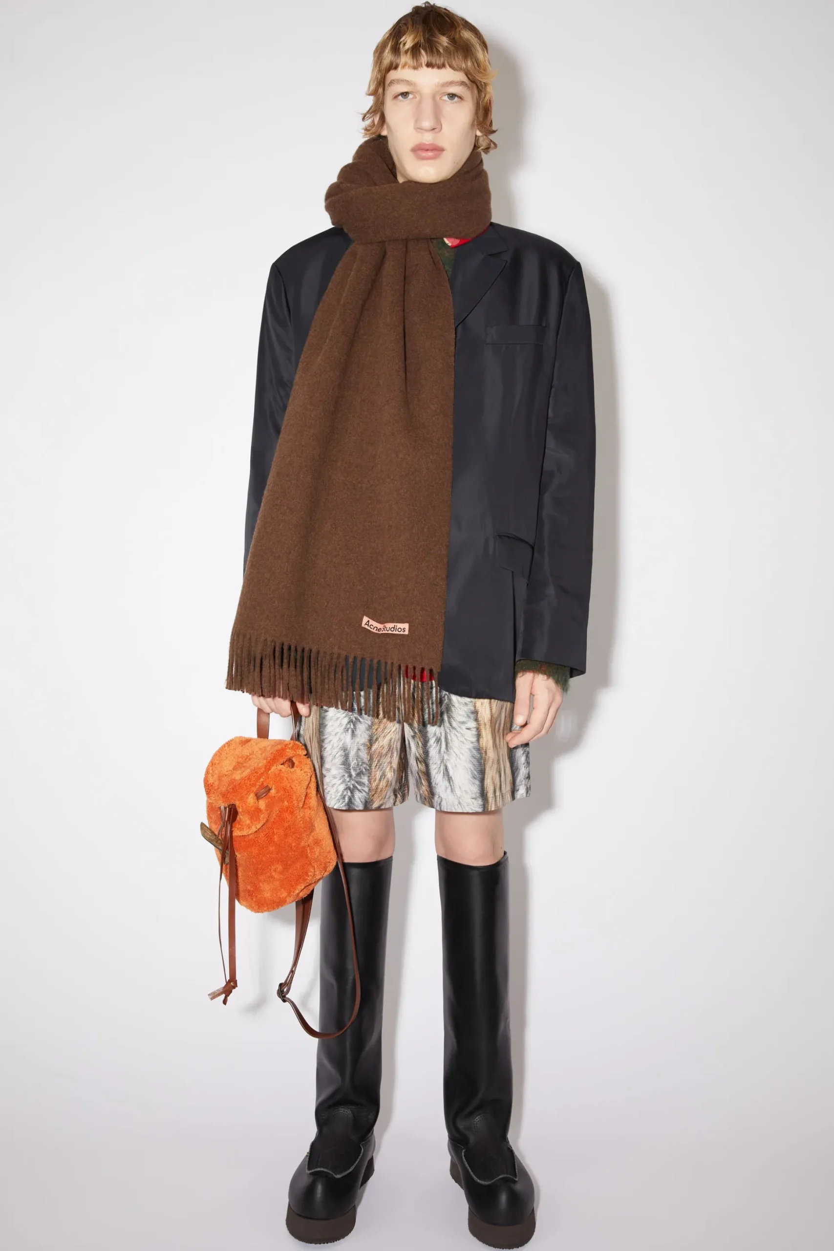 Oversized-Wollschal Mit Fransen