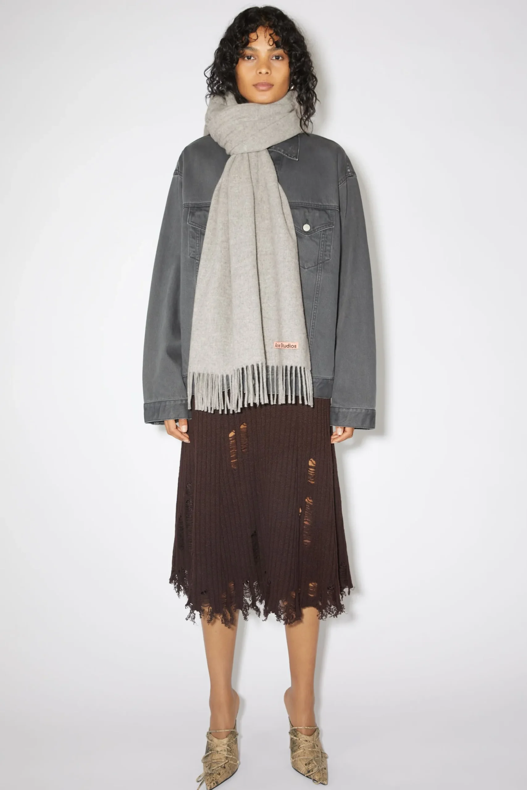 Oversized-Wollschal Mit Fransen