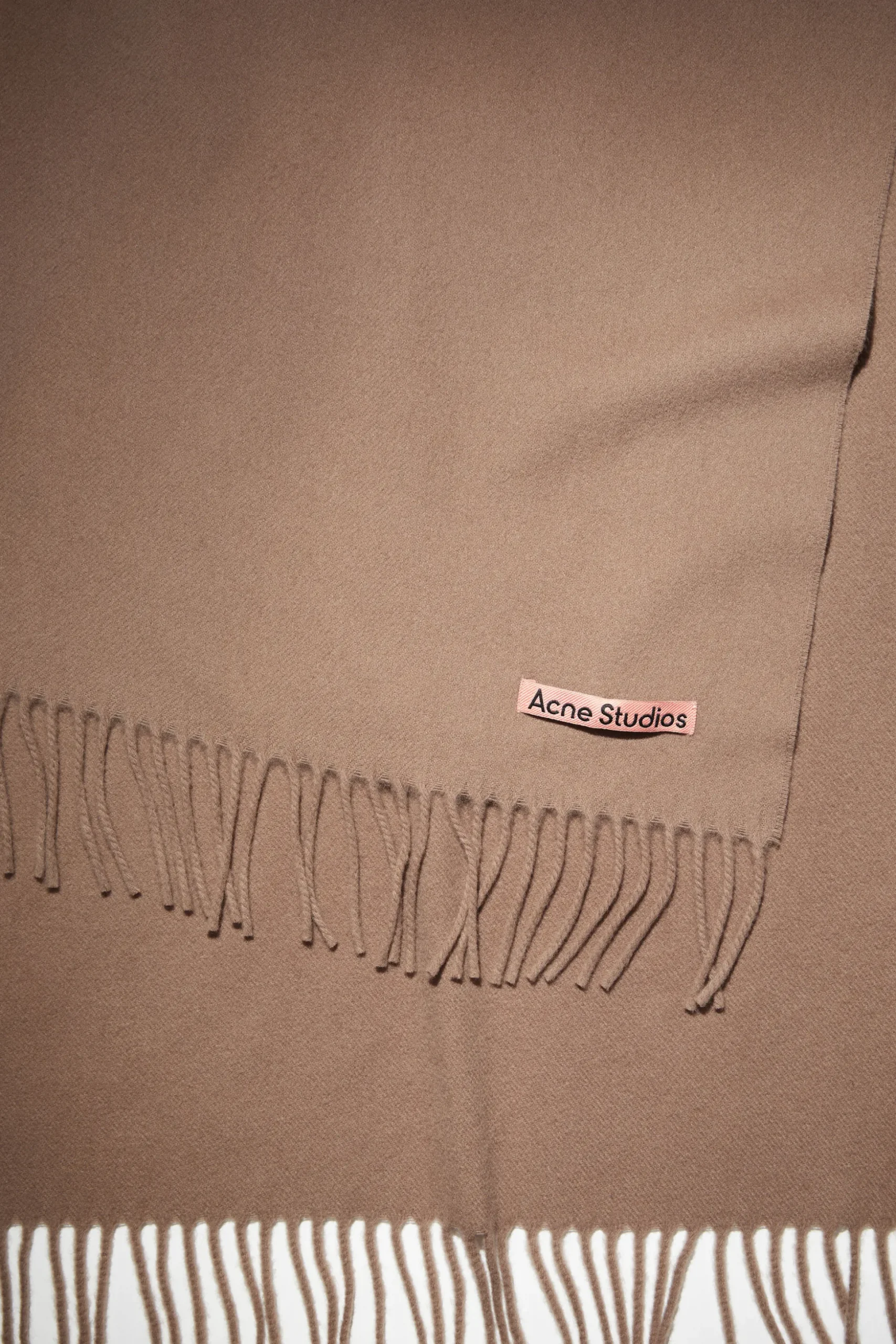 Oversized-Wollschal Mit Fransen