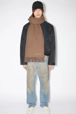 Oversized-Wollschal Mit Fransen