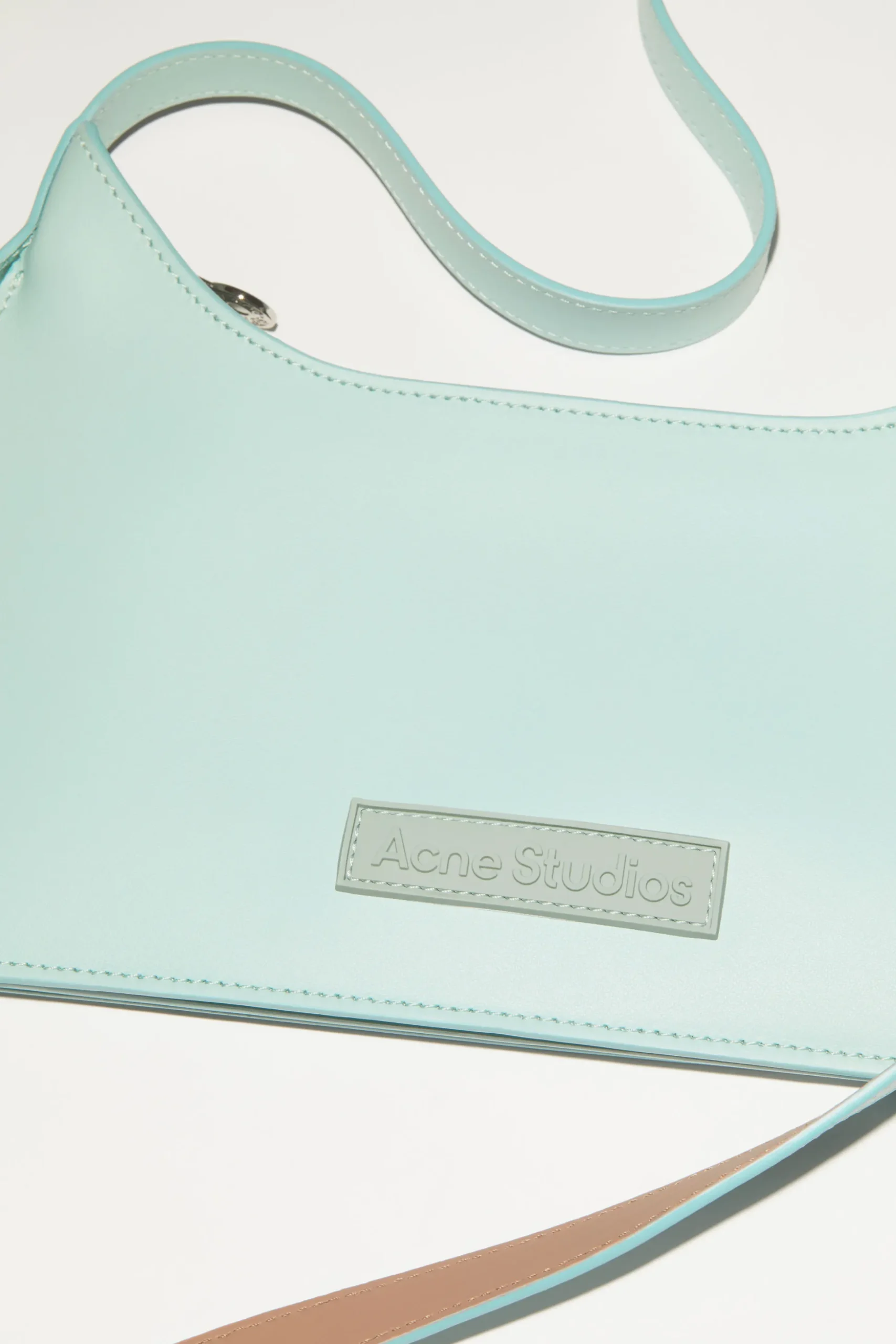 Platt Mini-Schultertasche