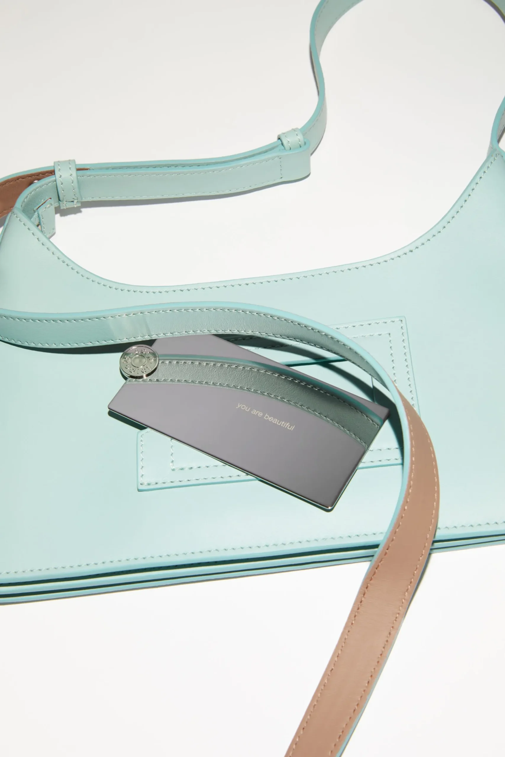 Platt Mini-Schultertasche
