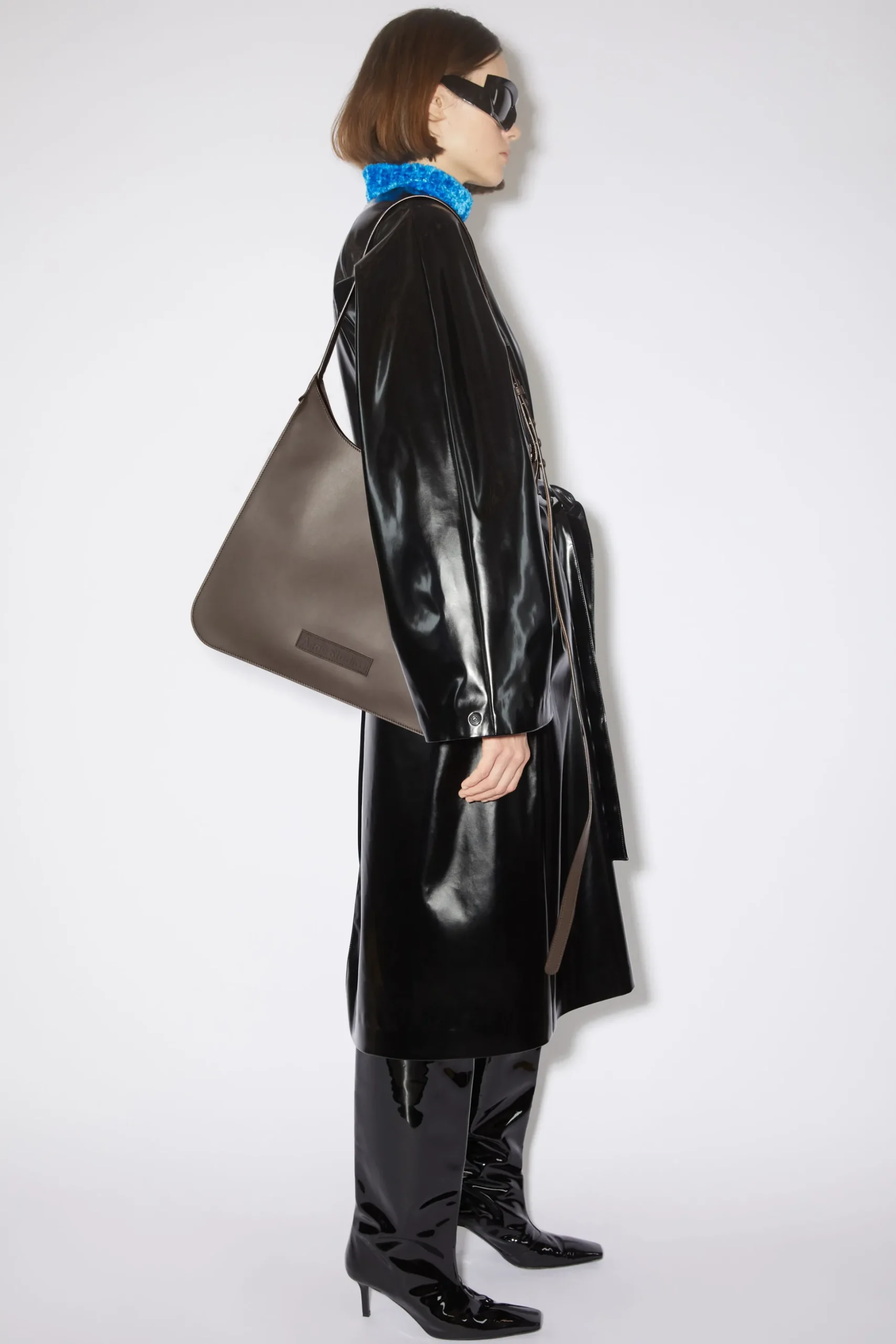 Platt Schultertasche