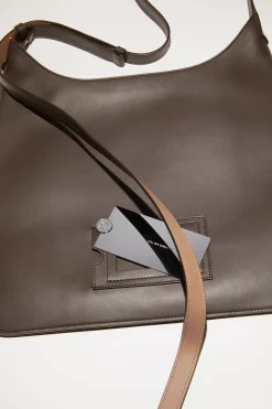Platt Schultertasche