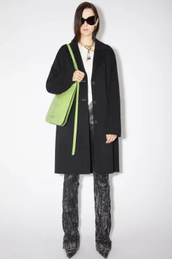 Platt Shoulder Bag