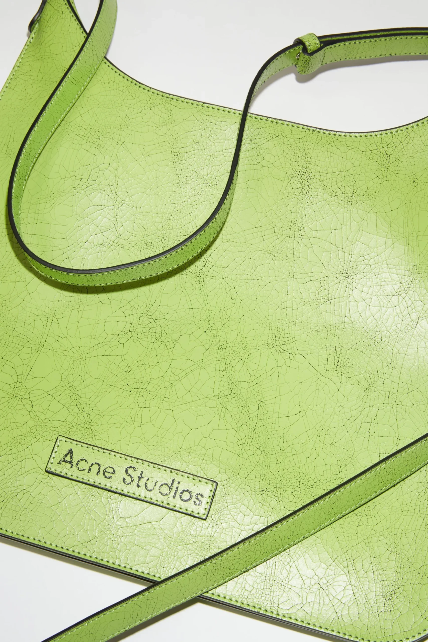 Platt Shoulder Bag