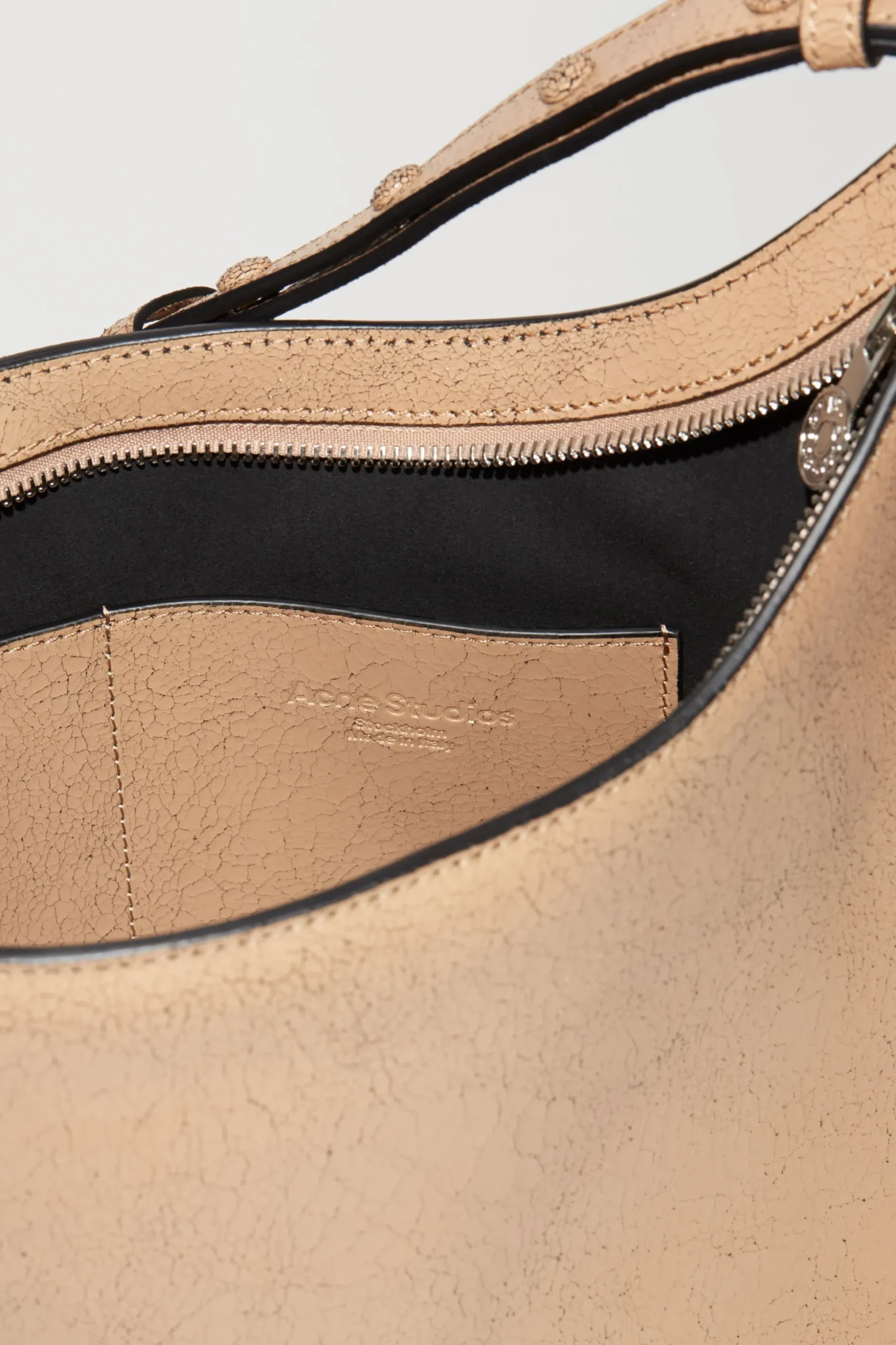 Platt Shoulder Bag