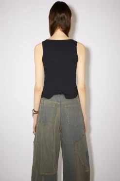 Ribbed Sleeveless Top