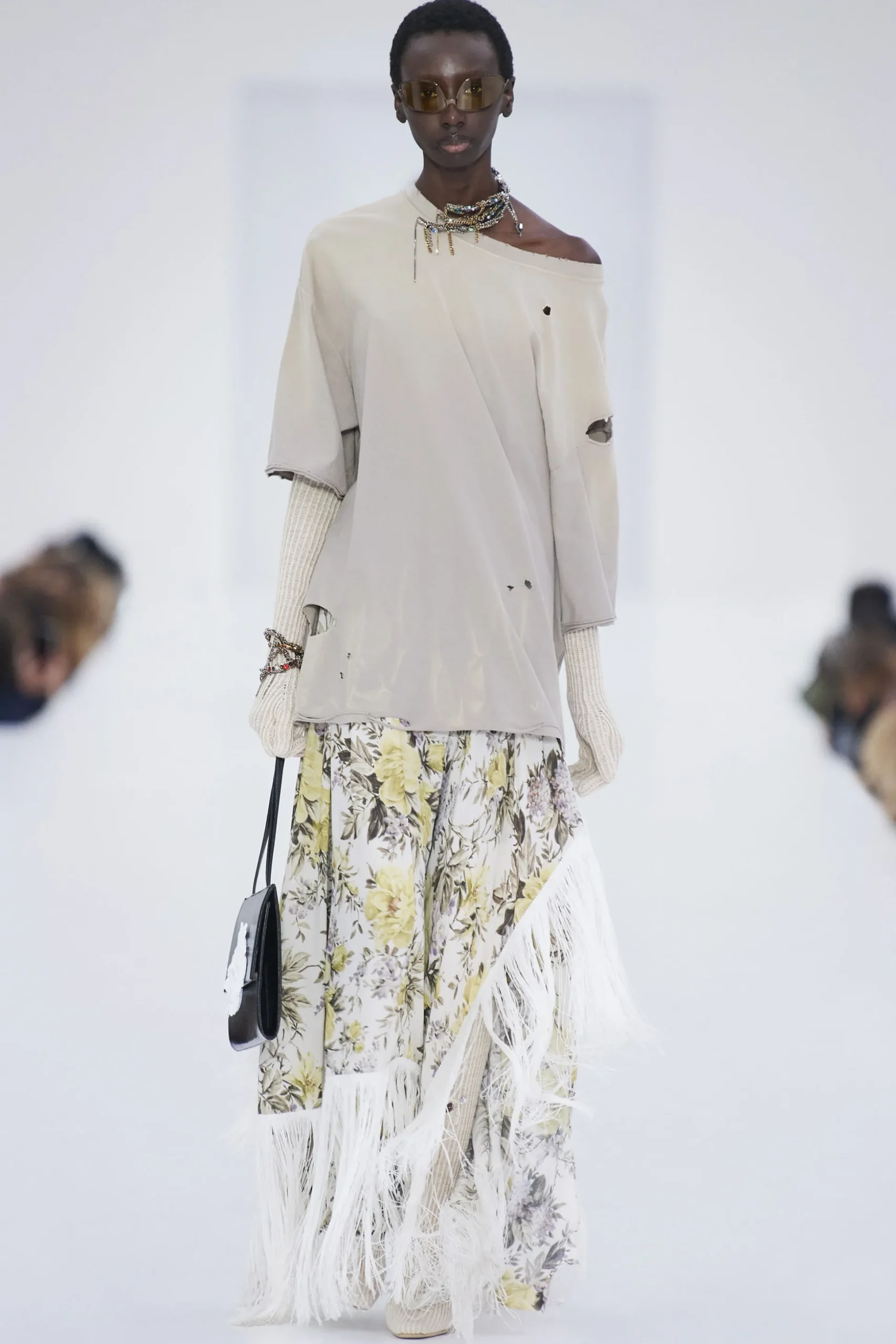 Rock Mit Blumenprint Und Fransen