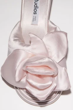 Sandalen Mit Keilabsatz Aus Satin