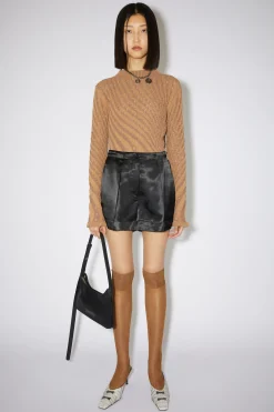 Satin-Shorts