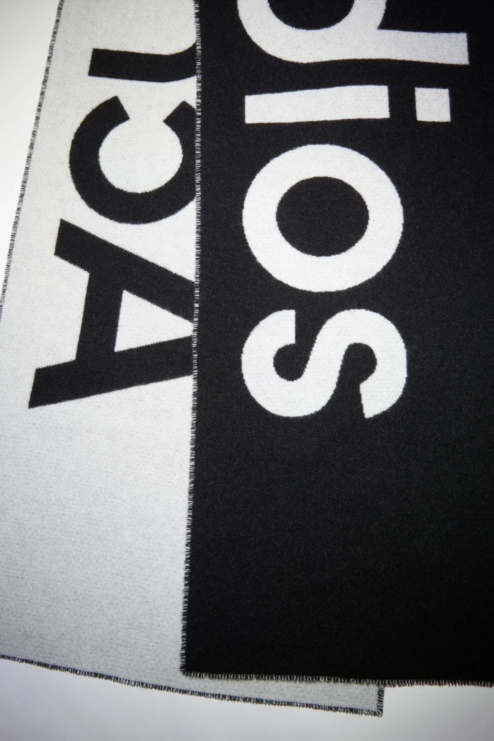 Schal Mit Logo-Jacquardmuster