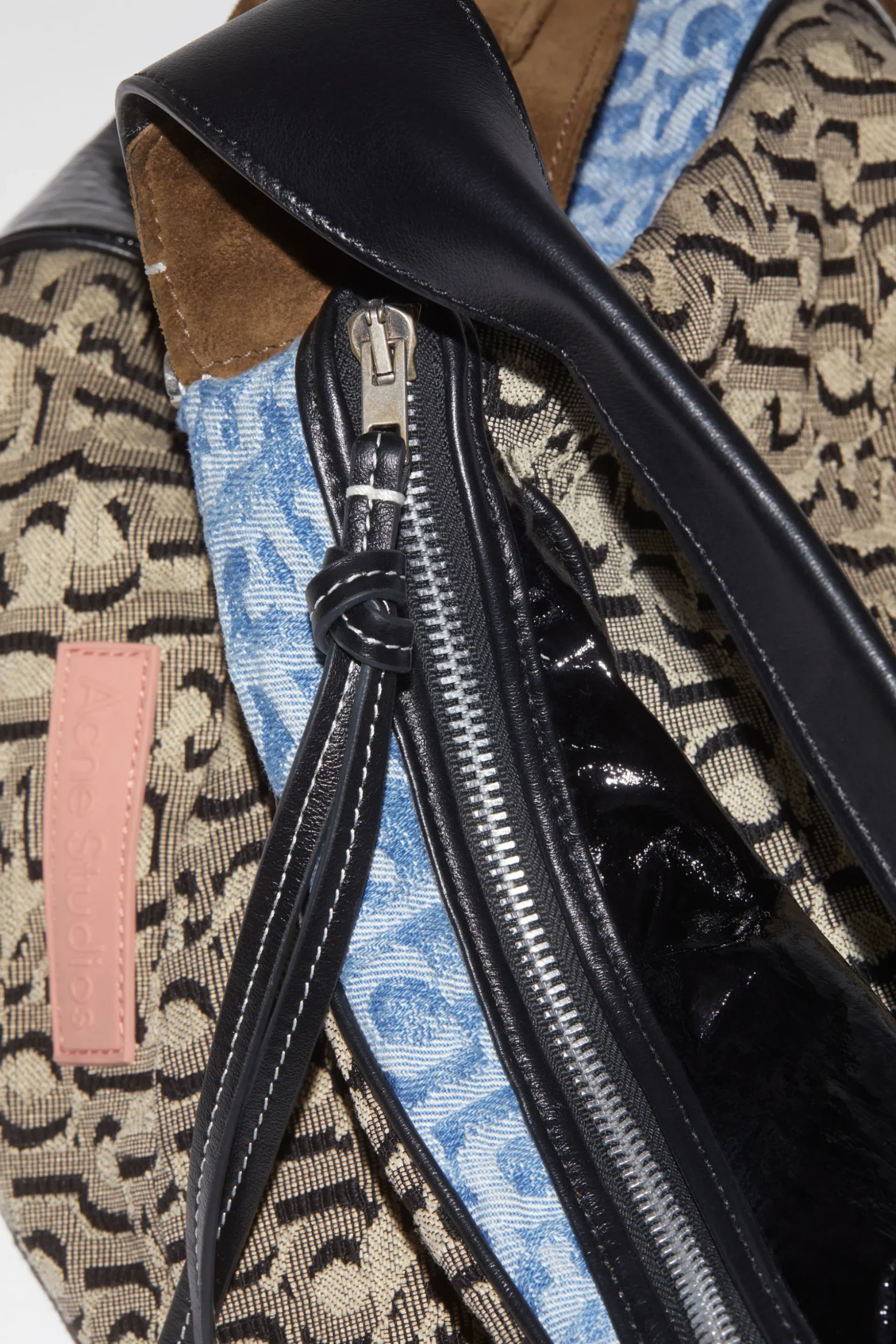 Schultertasche Mit Monogramm