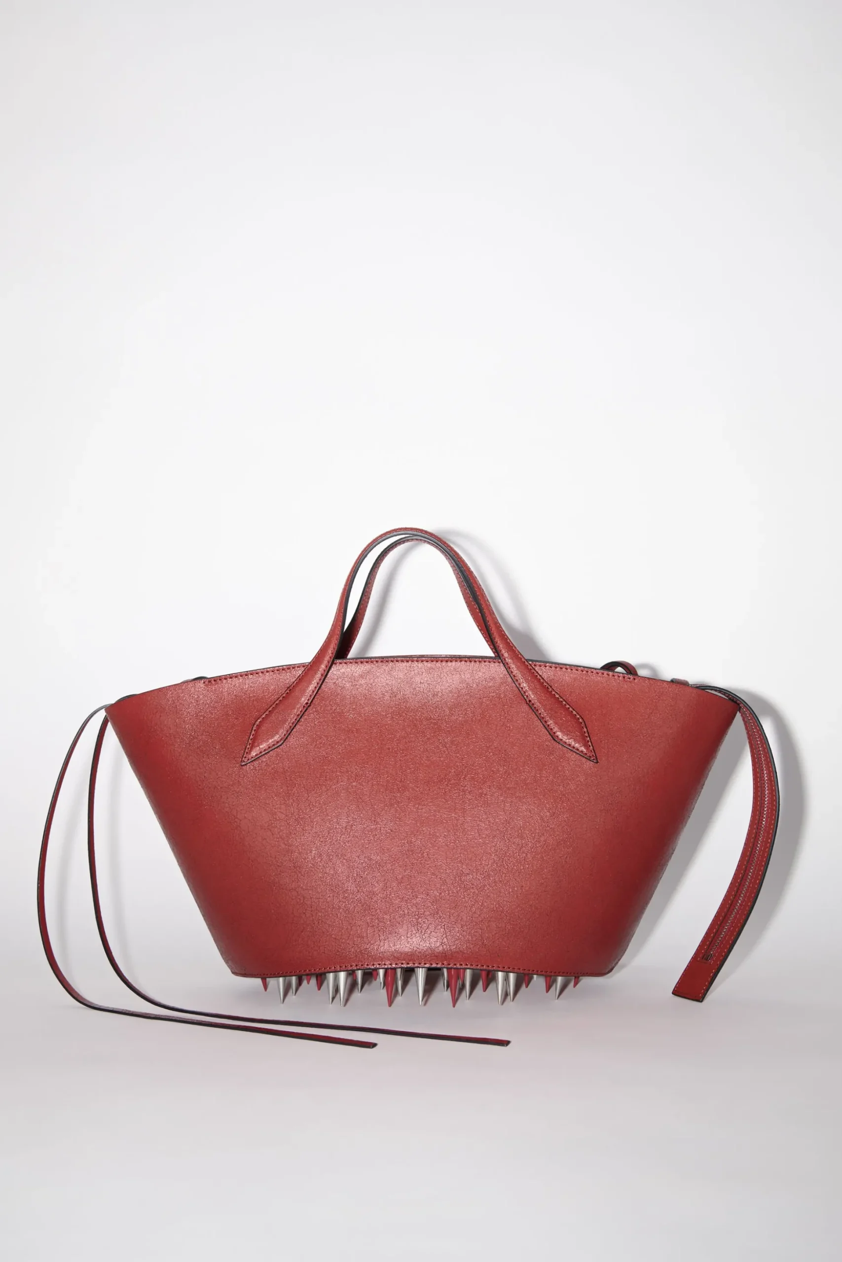 Schultertasche Mit Spikes
