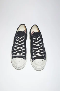 Sneakers Aus Canvas