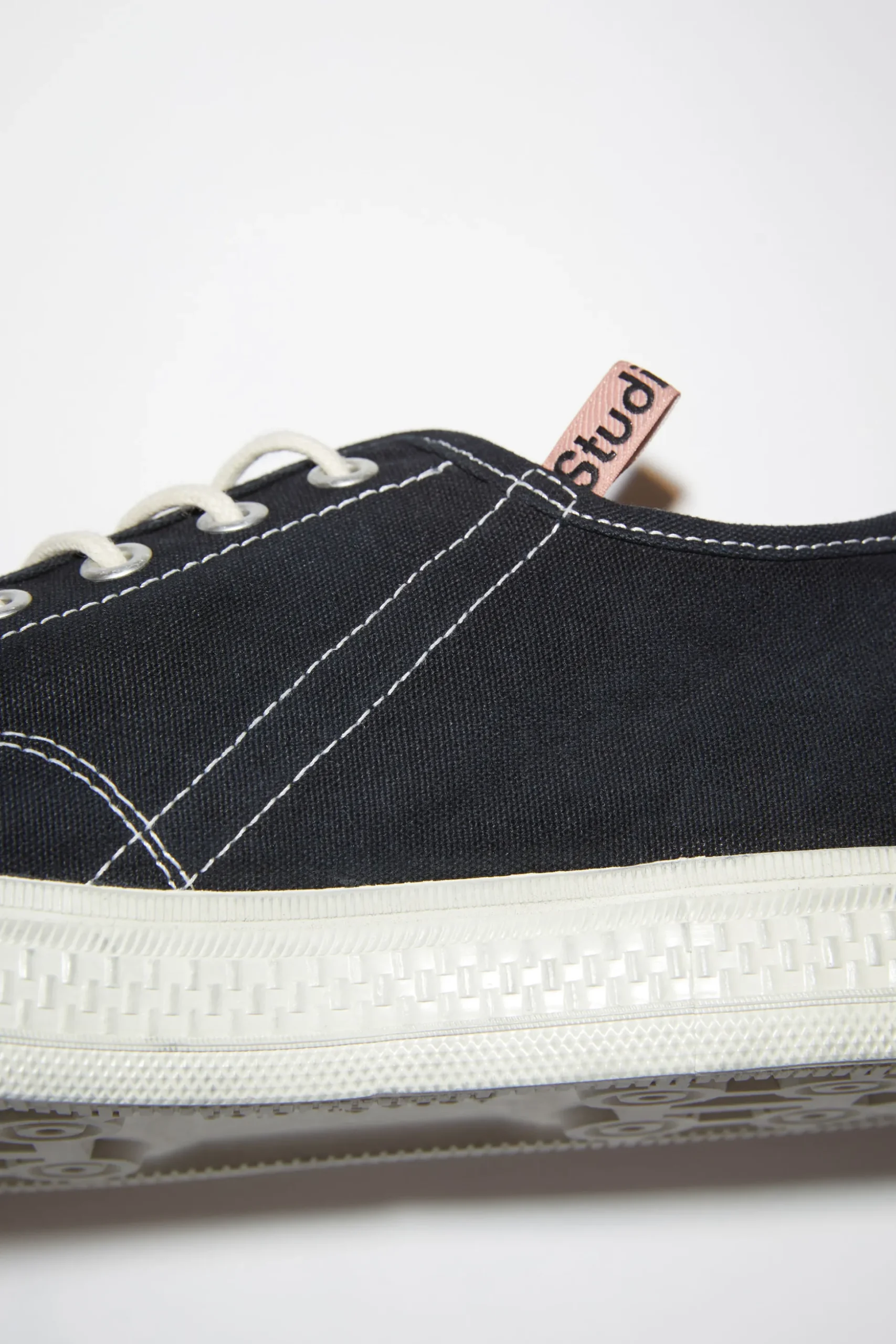 Sneakers Aus Canvas
