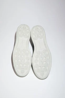 Sneakers Aus Canvas
