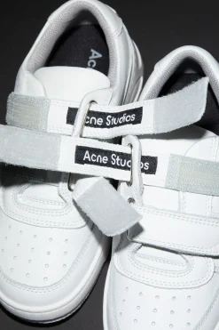 Sneakers Mit Klettverschluss