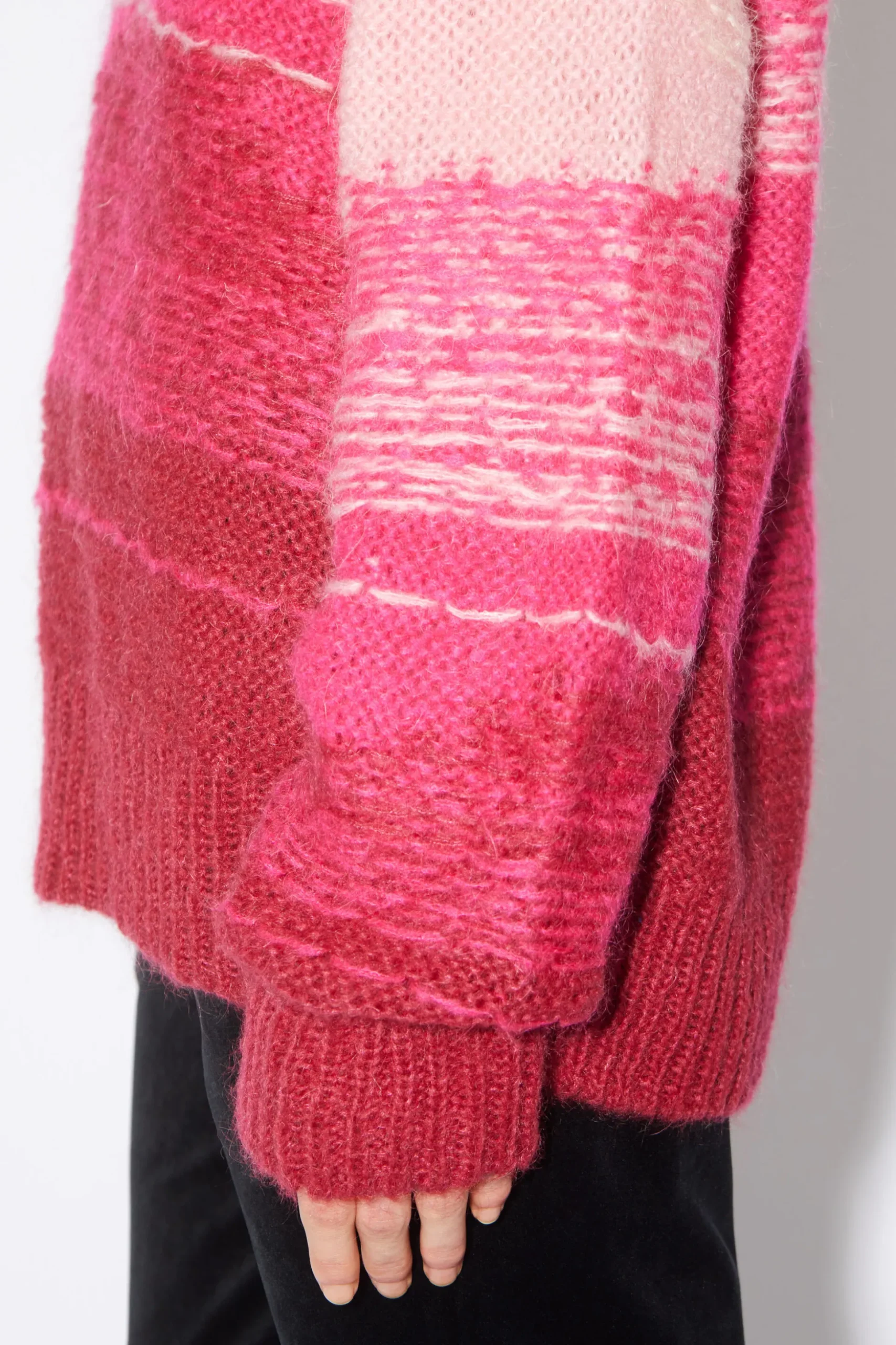 Strickpullover Mit V-Ausschnitt