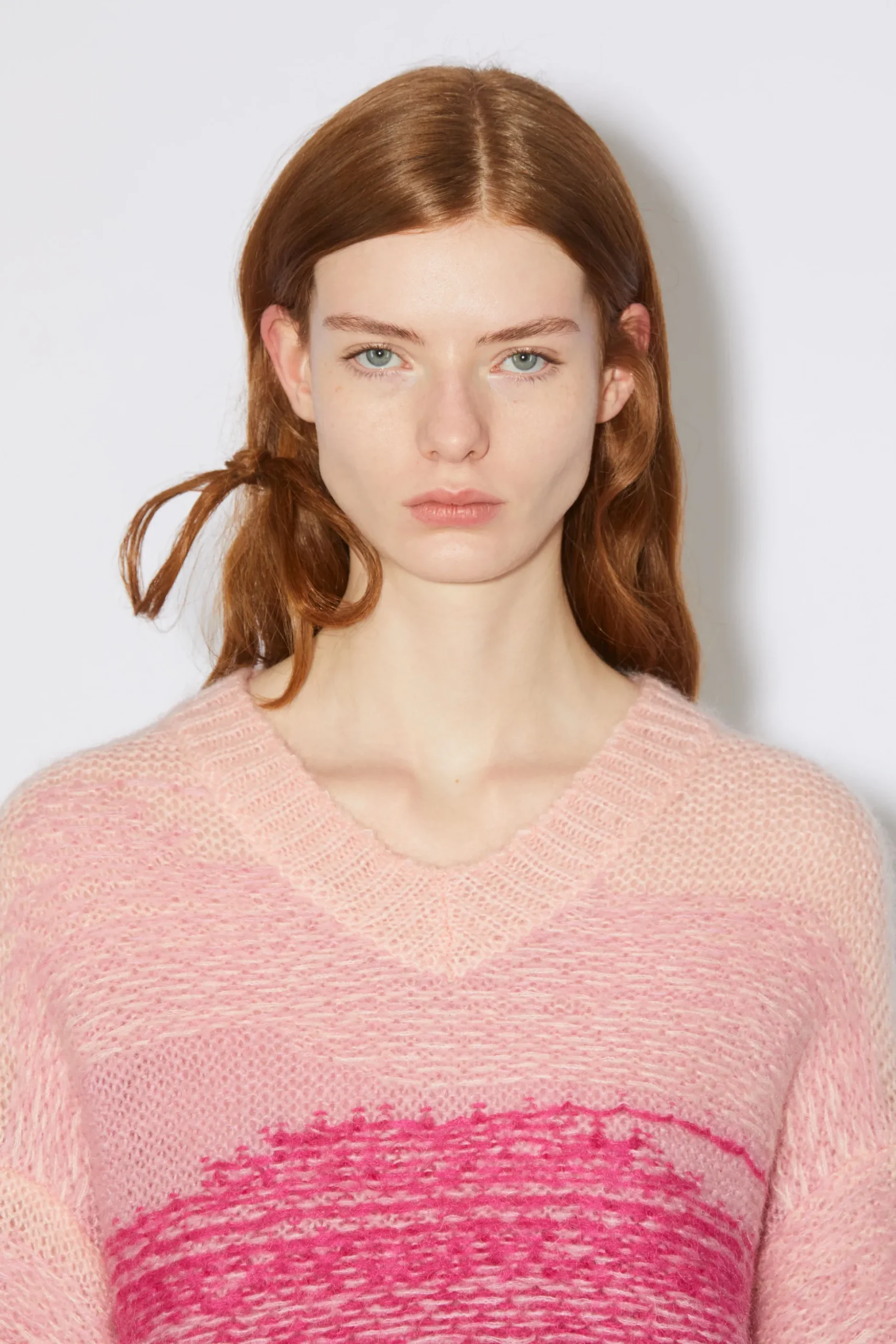 Strickpullover Mit V-Ausschnitt