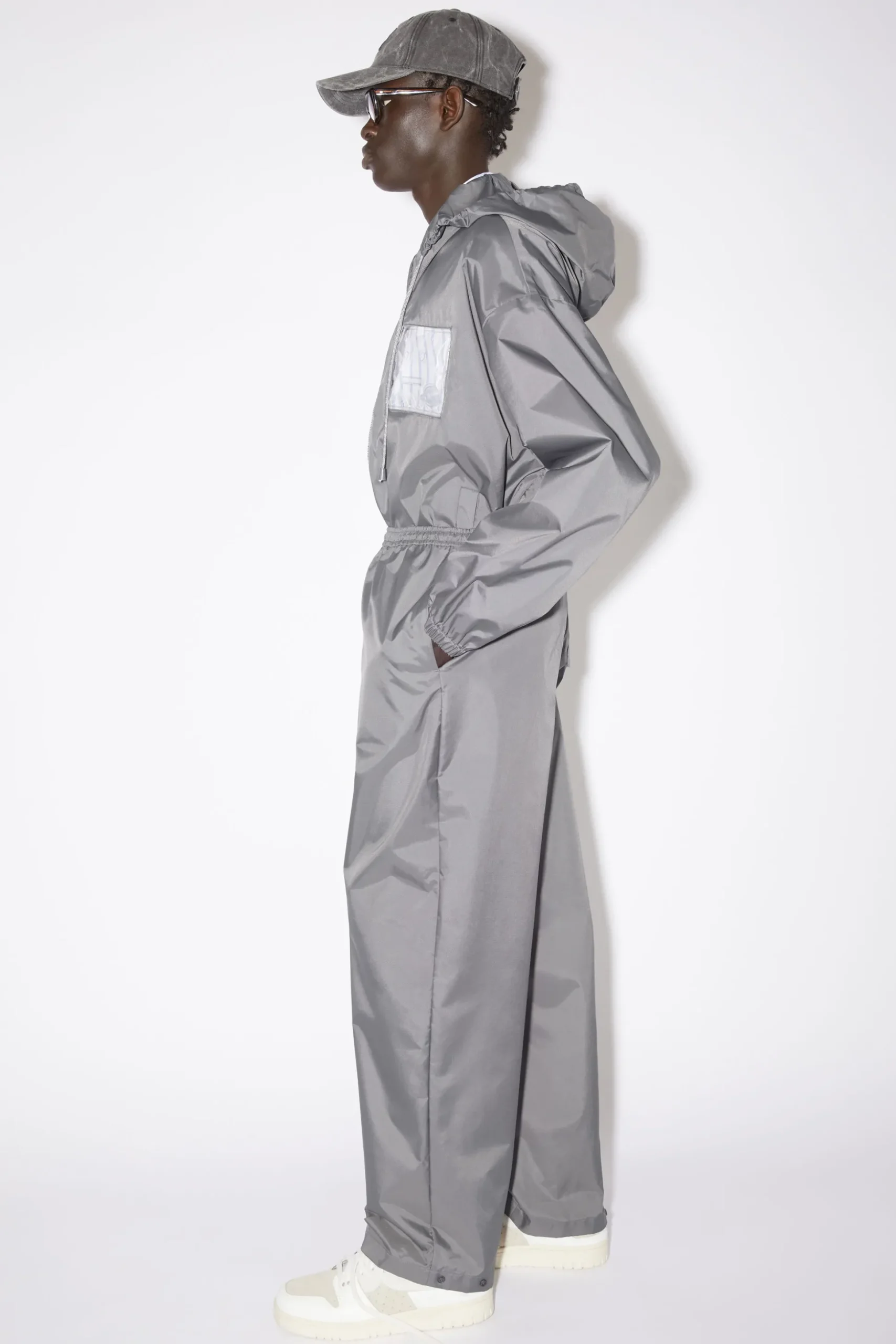 Sweatpants Mit Face-Aufnaher