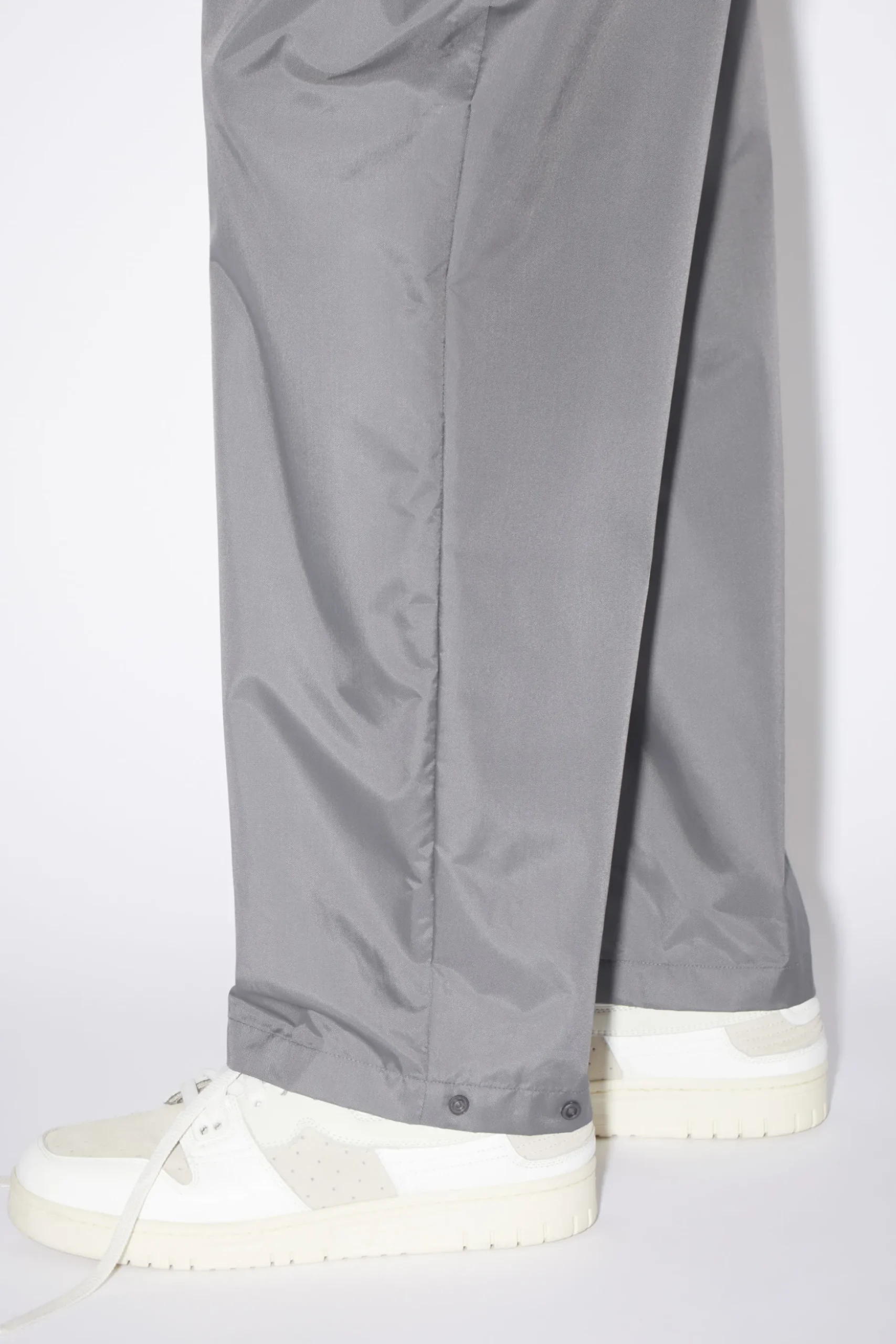Sweatpants Mit Face-Aufnaher