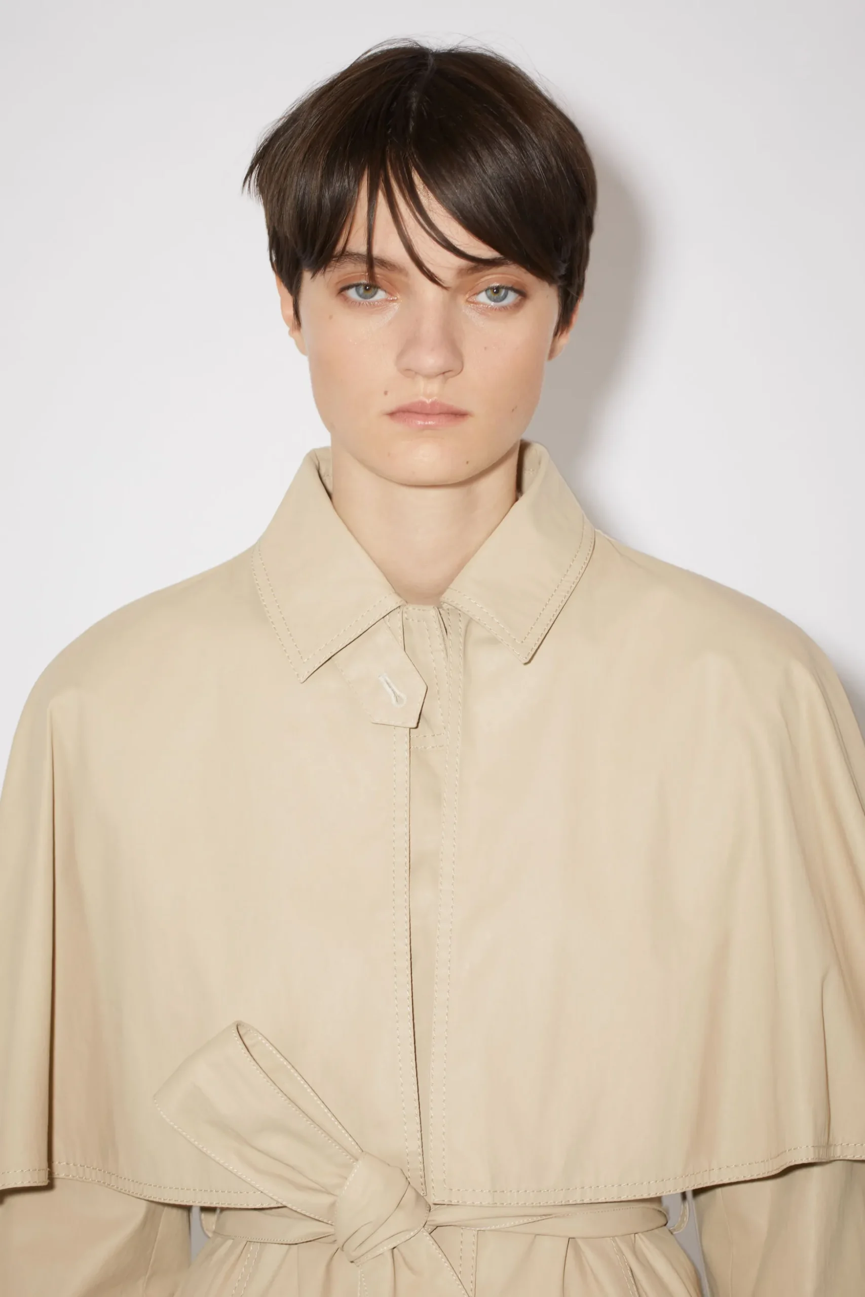 Trenchcoat Mit Gürtel