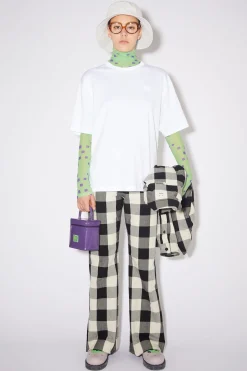 T-Shirt Mit Face-Aufnaher