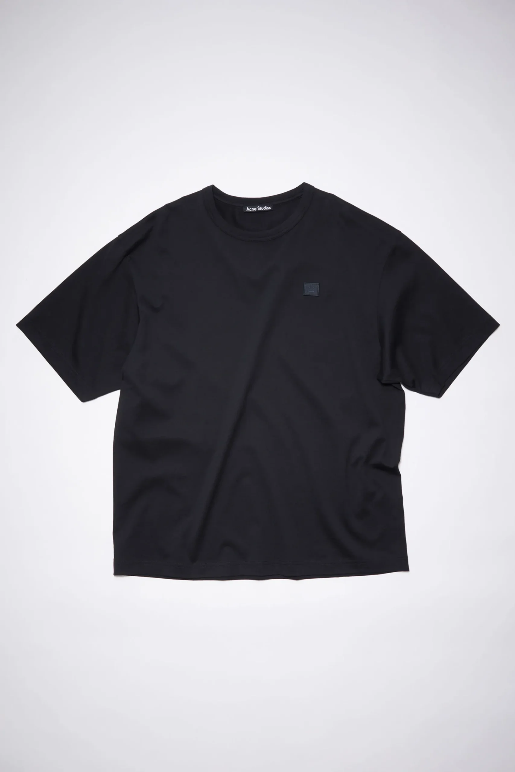 T-Shirt Mit Face-Aufnaher