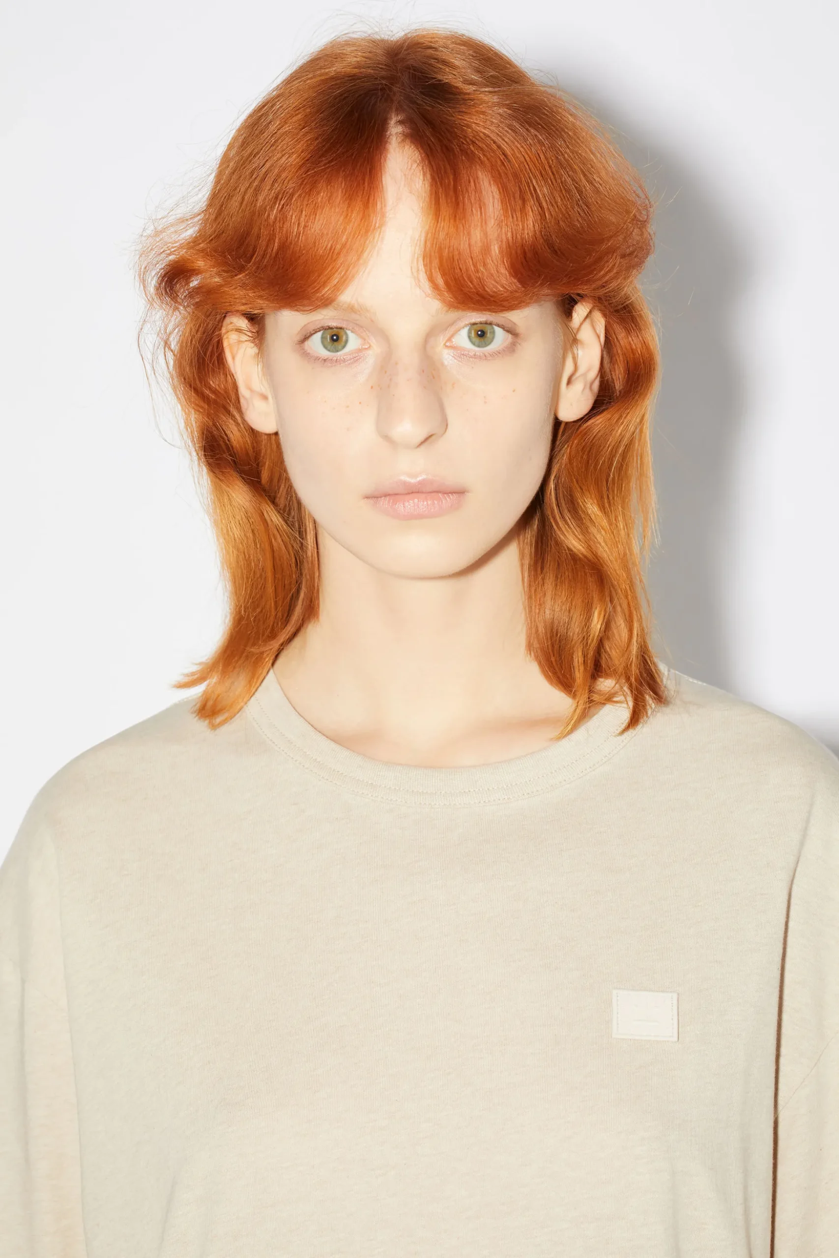 T-Shirt Mit Face-Aufnaher