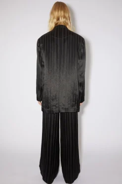 Zweireihige Jacke Aus Satin