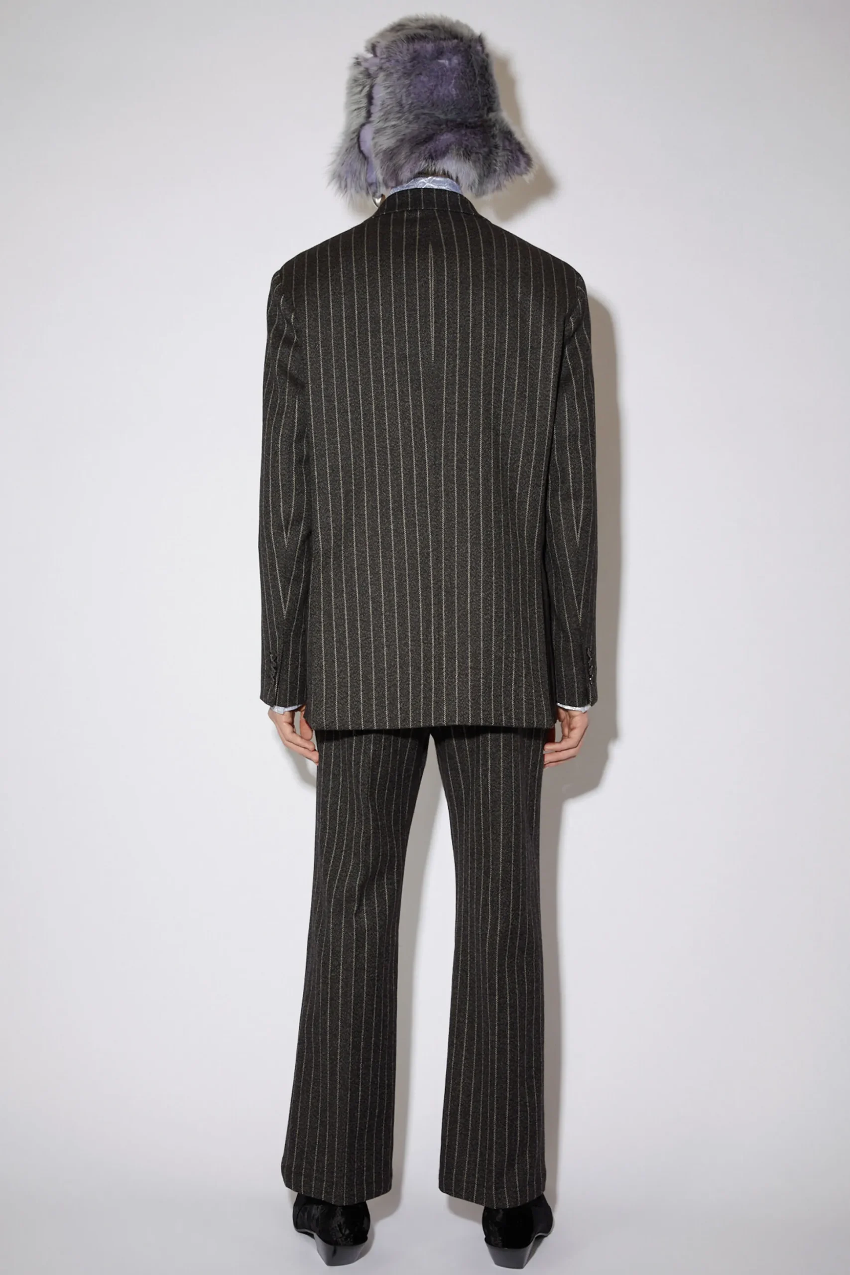 Zweireihige Jacke Mit Nadelstreifen